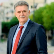 Fata Morgana: Ο Βασίλης Νανόπουλος για Novoville, Δημοτική Αγορά, μπαλόνι στο ΔΑΚ Κορίνθου