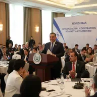 Presidente de Honduras, Nasry Asfura, fortalece la cooperación internacional contra el antisemitismo.