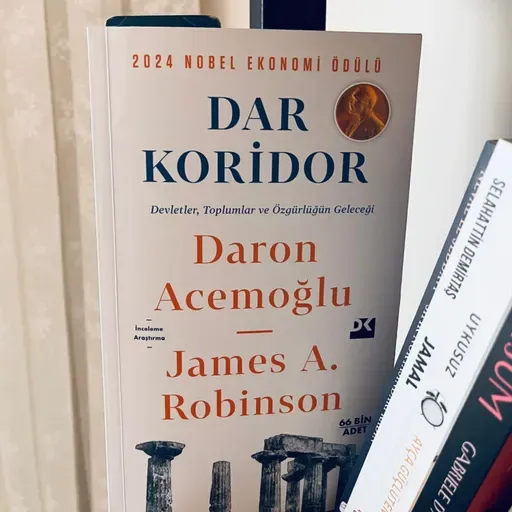 Dar Koridor 8- Daron Acemoğlu & James Robinson