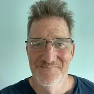 From Kangaroos to Kidnapings - A crazy life with Simon Yeates