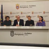 El equipo de gobierno del Ayuntamiento de Pamplona pide la dimisión de Cristina Ibarrola y Carlos García Adanero