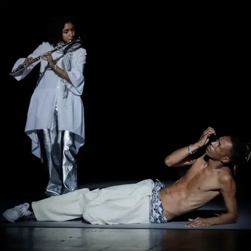 "O Adilson não está sozinho. O país está repleto de Adilsons"