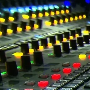 Mahanaim Stereo