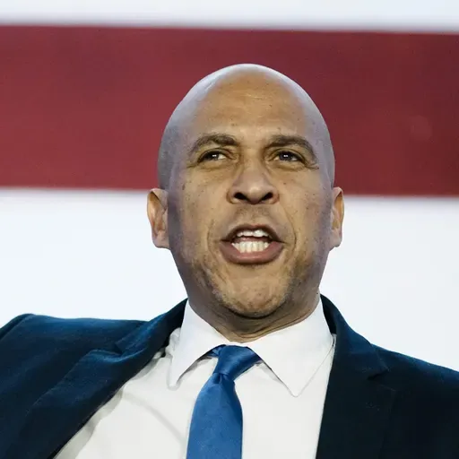 Cory Booker wants Democrats to 'Stand' and fight