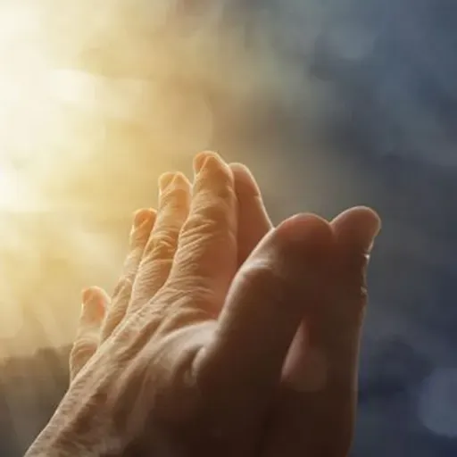 UM CLAMOR AO REI DOS REIS