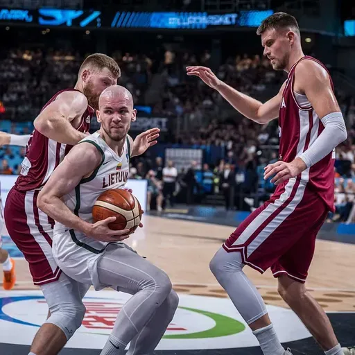 Latvija piekāpjas Lietuvai un noslēdz Eiropas čempionātu. Pēcspēles studija