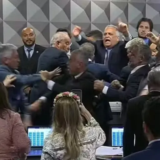 Governo articula nova estratégia para tentar conter desgaste político na CPMI do INSS