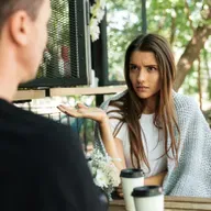 Microagressões: o impacto psicológico de comentários sutis e ofensivos
