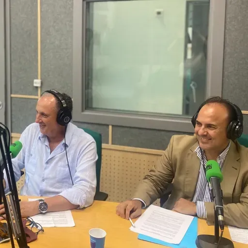 Especial Igualdad. Vanessa Muñoz , José Antonio Gallardo y Fernando Martínez.