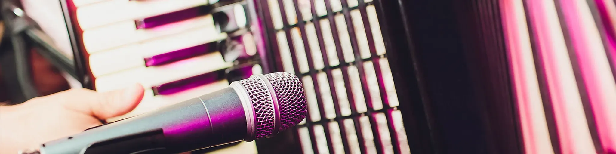 La Ranchera 98.3 FM - XHEML