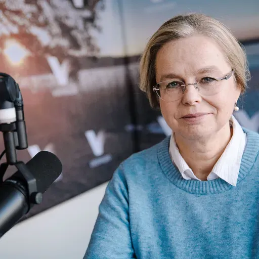 Eesti lugu. Raamatuaasta. Raadi kalmistul. Järje järg