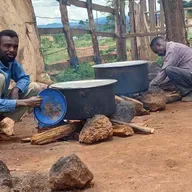 Simulizi za mateso na matumaini ya wakimbizi wa muda mrefu katika makazi ya wakimbizi ya Kiryandongo Uganda