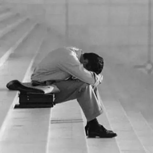 Se alguém sofrer sem sucesso, outro futuramente poderá ter o sucesso sem sofrimento!