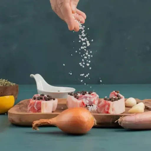Ăn nhạt, bỏ hẳn muối có thật sự tốt cho sức khỏe?