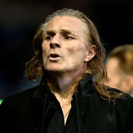 1160: LISTEN: Gillingham manager Gareth Ainsworth says their performance against MK Dons wasn't good enough - 11/03/2026