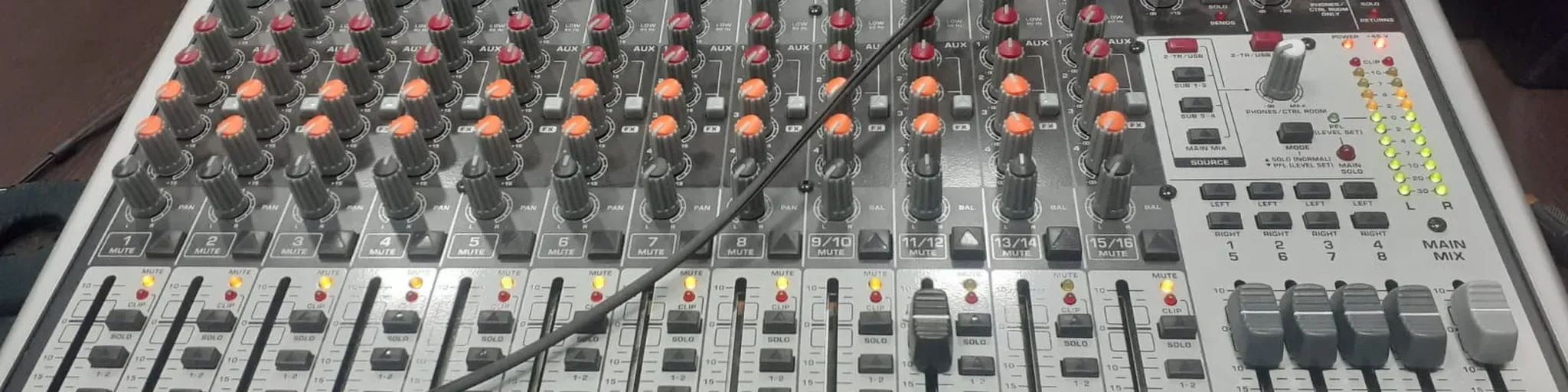 COLBRAULIOSTEREO89.2FM