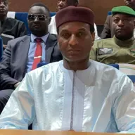 Pouvoirs du Premier ministre, détention de journalistes et intelligence artificielle en milieu scolaire (La semaine sur Kalangou)