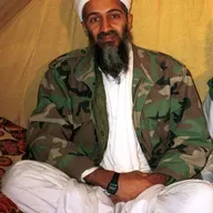 "Osama bin Laden" - Historia Desviada #268