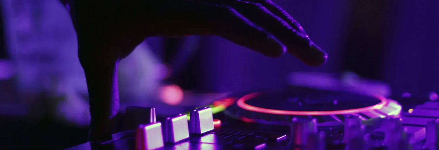 EDM radio