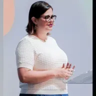 UMA NOVA VIDA EM CRISTO I Elizabelly Rodrigues