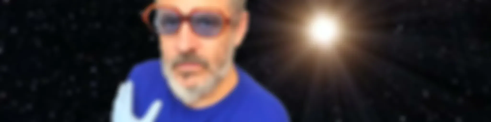 Alguien que nos aloje