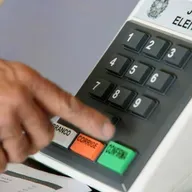 As coligações proporcionais deveriam voltar nas próximas eleições?