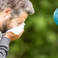 La conjuntivitis alérgica, a examen en «Más Visión» con el Dr. González Costea