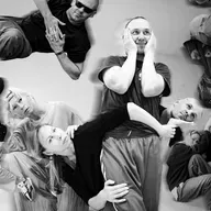 Olgas Žitluhinas un Alises Madaras Bokalderes laikmetīgās dejas jaundarbus rādīs Valmierā