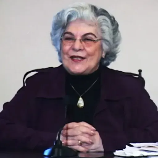 Entender a Doutrina Espírita para melhor servir ao próximo - com a médium Isabel Salomão de Campos