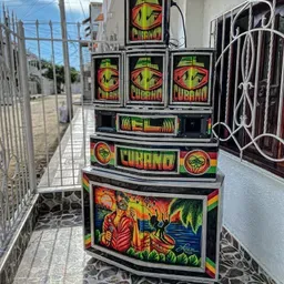 El Cubano Turbo Lasser en concierto