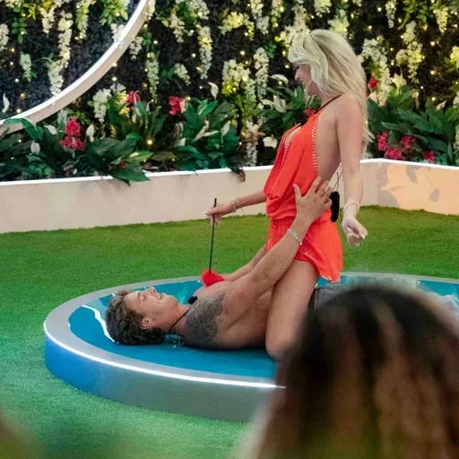 Love Island or Lust Island?