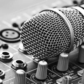 Web Rádio Adoradores de Deus