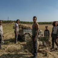 Reel Reviews: 40 Acres