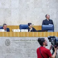 03.12.2025 = CPI DA ÍRIS PEDE ESCLARECIMENTOS À UNIVERSIDADES AMERICANAS