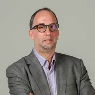 Im Gespräch mit dem Philosophen, der Videospiele spielt: OK COOL trifft Prof. Dr. Daniel Martin Feige
