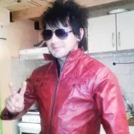 VOLANDO ENTRE TUS BRAZOS  PABLO