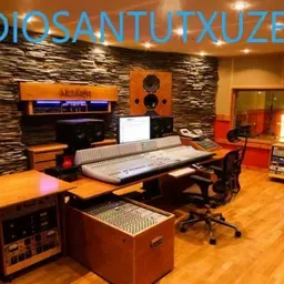 RADIOBOSSRADIO EN VIVORADIOSANTUTXUZENO