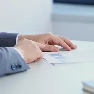 Luật sư phân tích vụ công ty ở TP.HCM công khai kỷ luật thực tập sinh trên Facebook