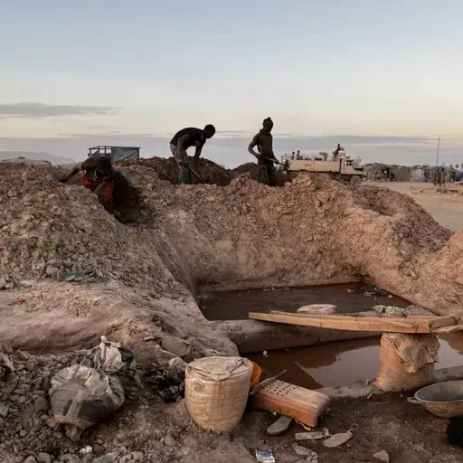 Le journal du 15 décembre 2025 - Stratégie de scolarisation à Konni et départ des agents vers l’or à Timia