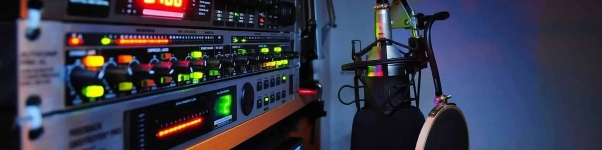 Mega Radio Axe