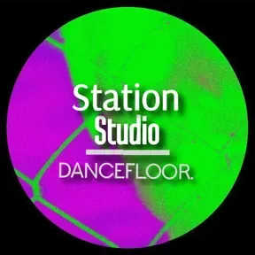 STUDIO RADIO