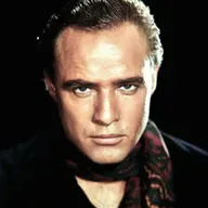 Muere el actor Marlon Brandon (2004)