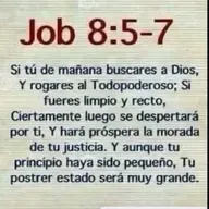 AL QUE ESTA SENTADO EN EL TRONO LETRA