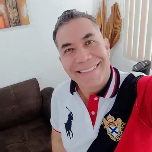 E113-Cierra la chingada puerta !