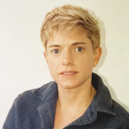 Mae Martin talks about their debut album, 'I'm A TV'