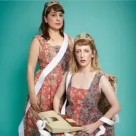 "Las reinas", humor y política: entrevista a Paula Grinszpan y Lucia Maciel, protagonistas de la obra