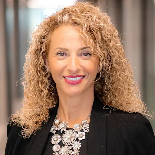 Unfu*kwithable Confidence: How to Build It, Own It, and Lead With It with Georgette Zinaty