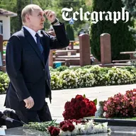 '500,000 Russians killed,' says UK spy chief & Sweden pledges new fighter jets