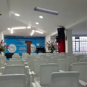 Radio Cristiana Impactando Al Mundo Con La Voz De DIOS