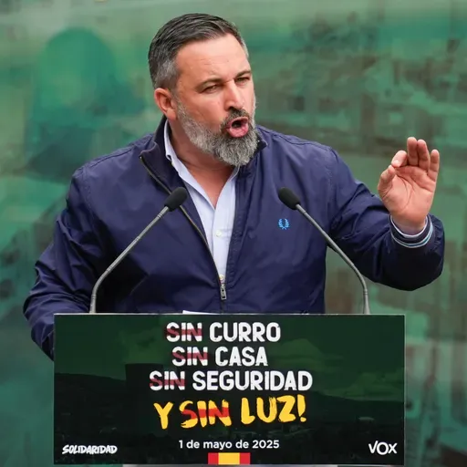 Vox integra en su sindicato a miembros del partido neonazi Hacer Nación